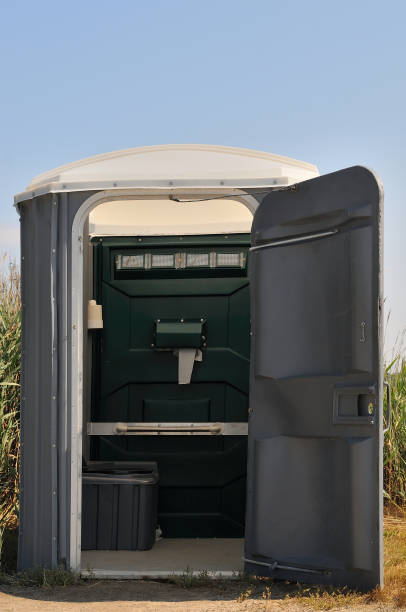 Portable Toilet Options We Offer in Montpelier, OH